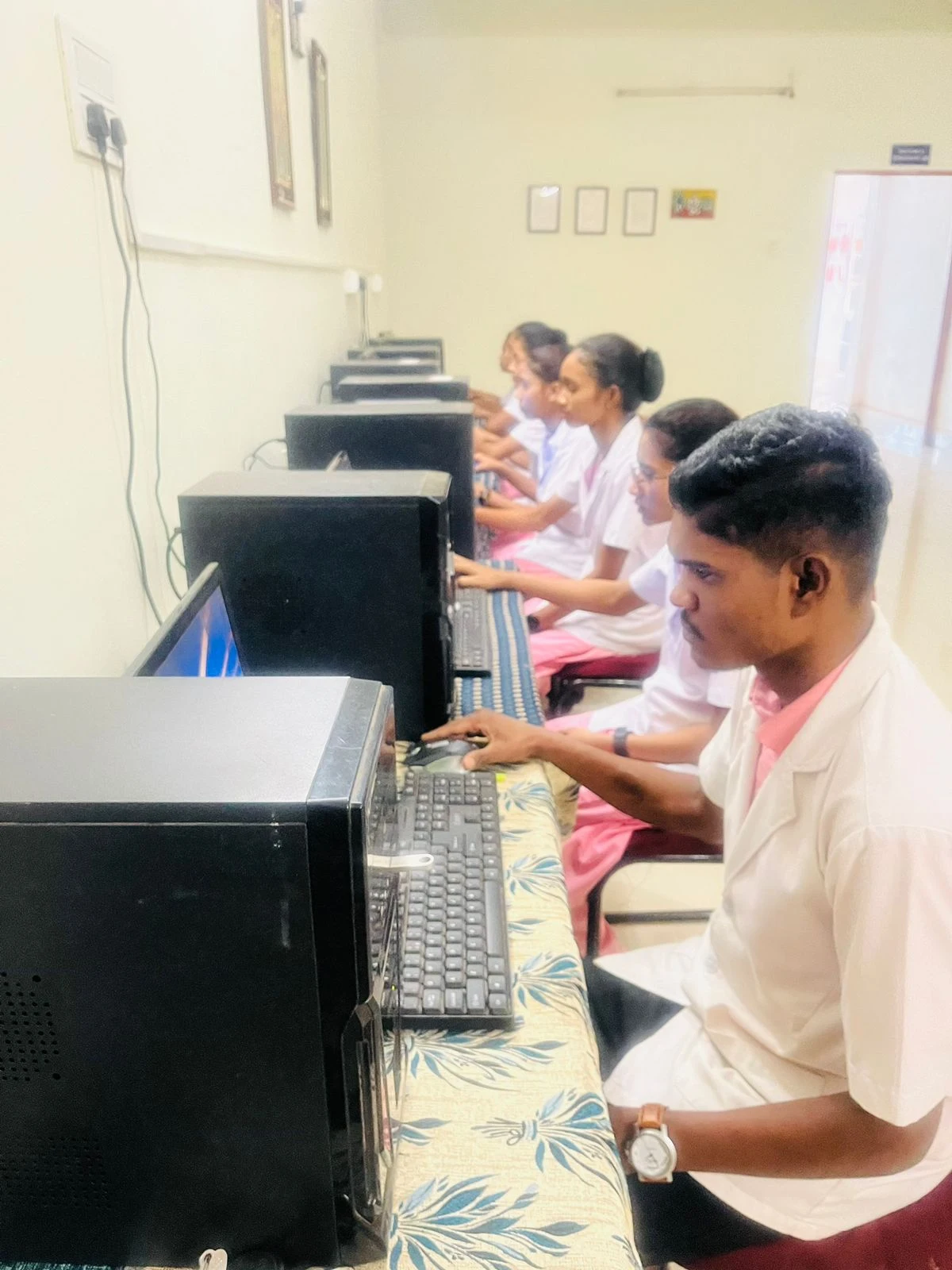 B.Sc. Nursing 40 seats