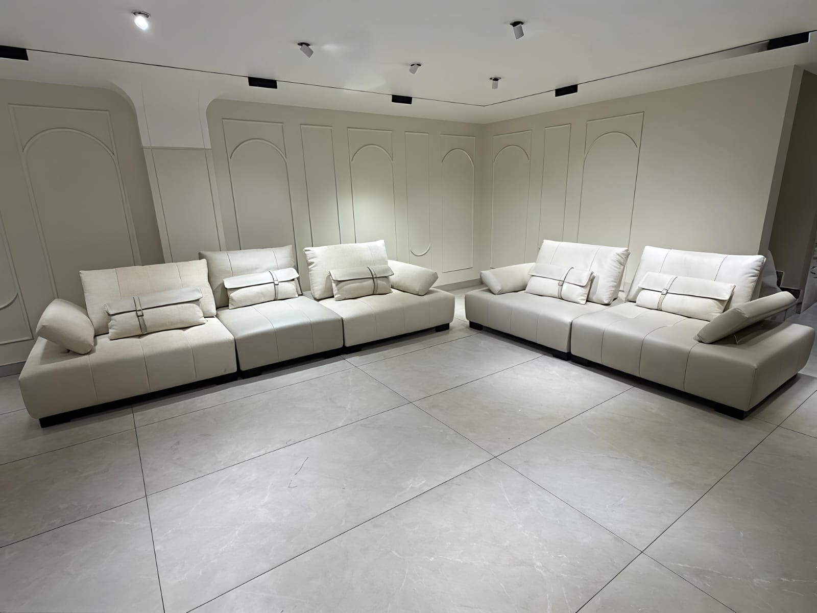 Lounger Sofa - 1827 (4 + 3)