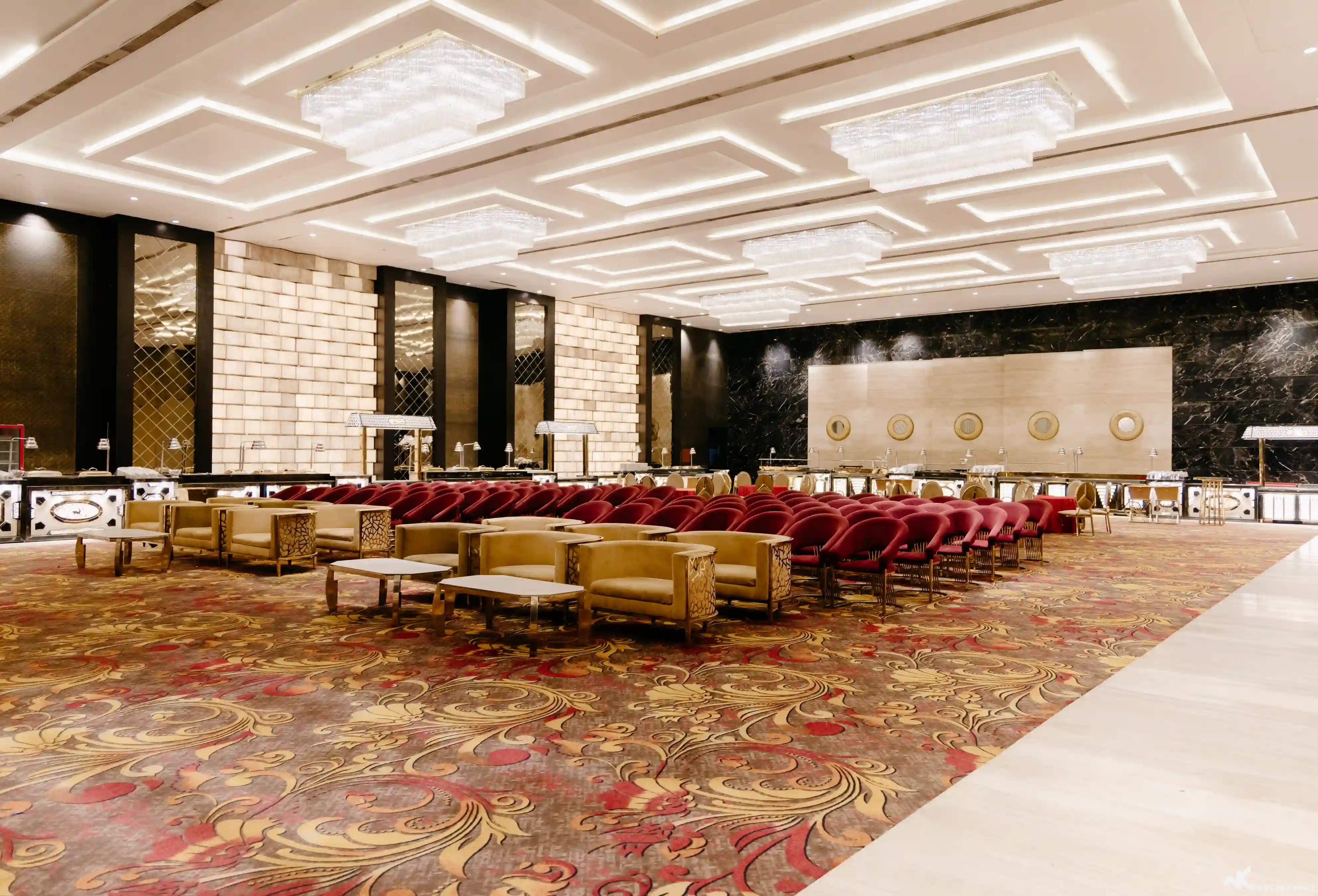 Signature Event Spaces