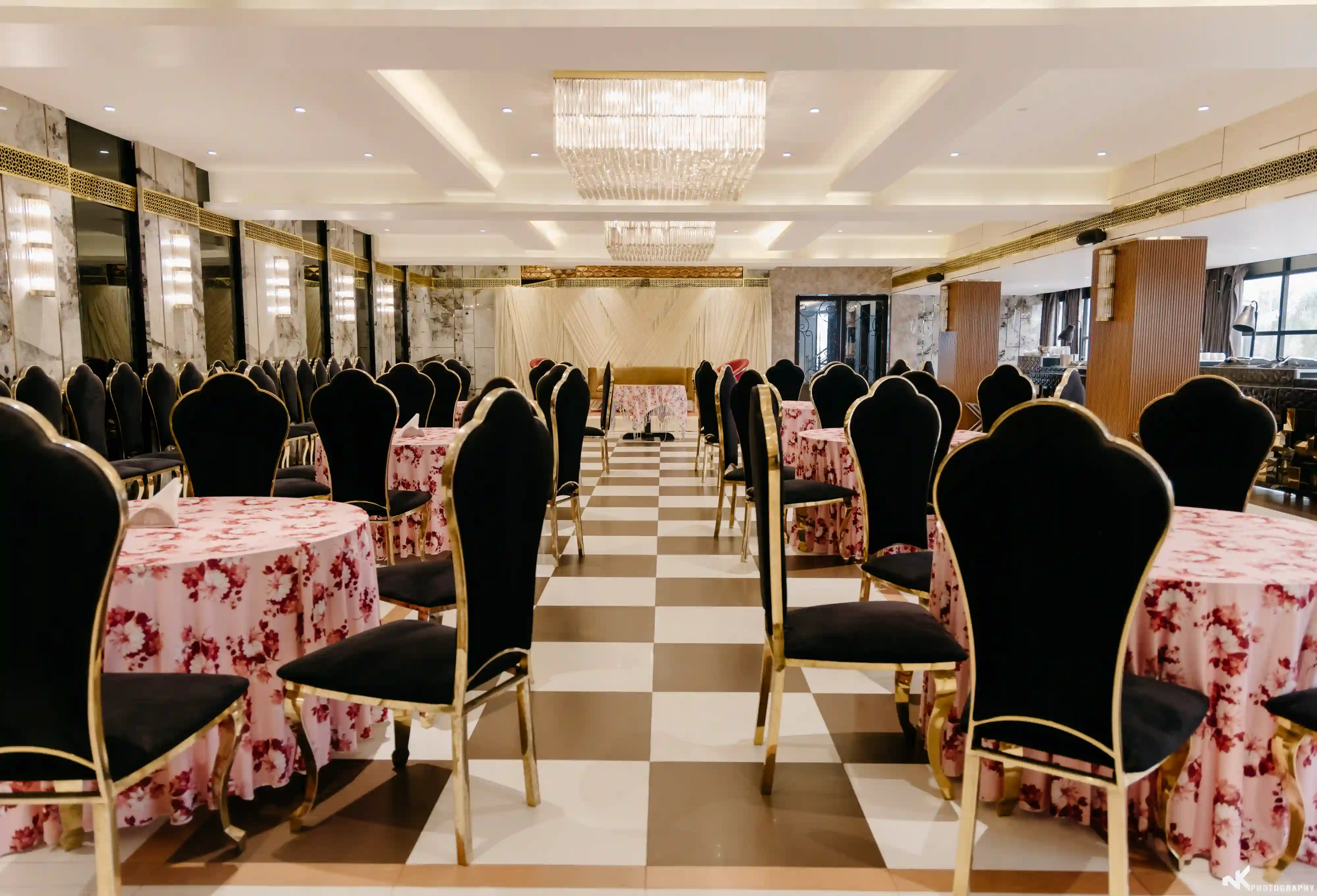 Signature Event Spaces