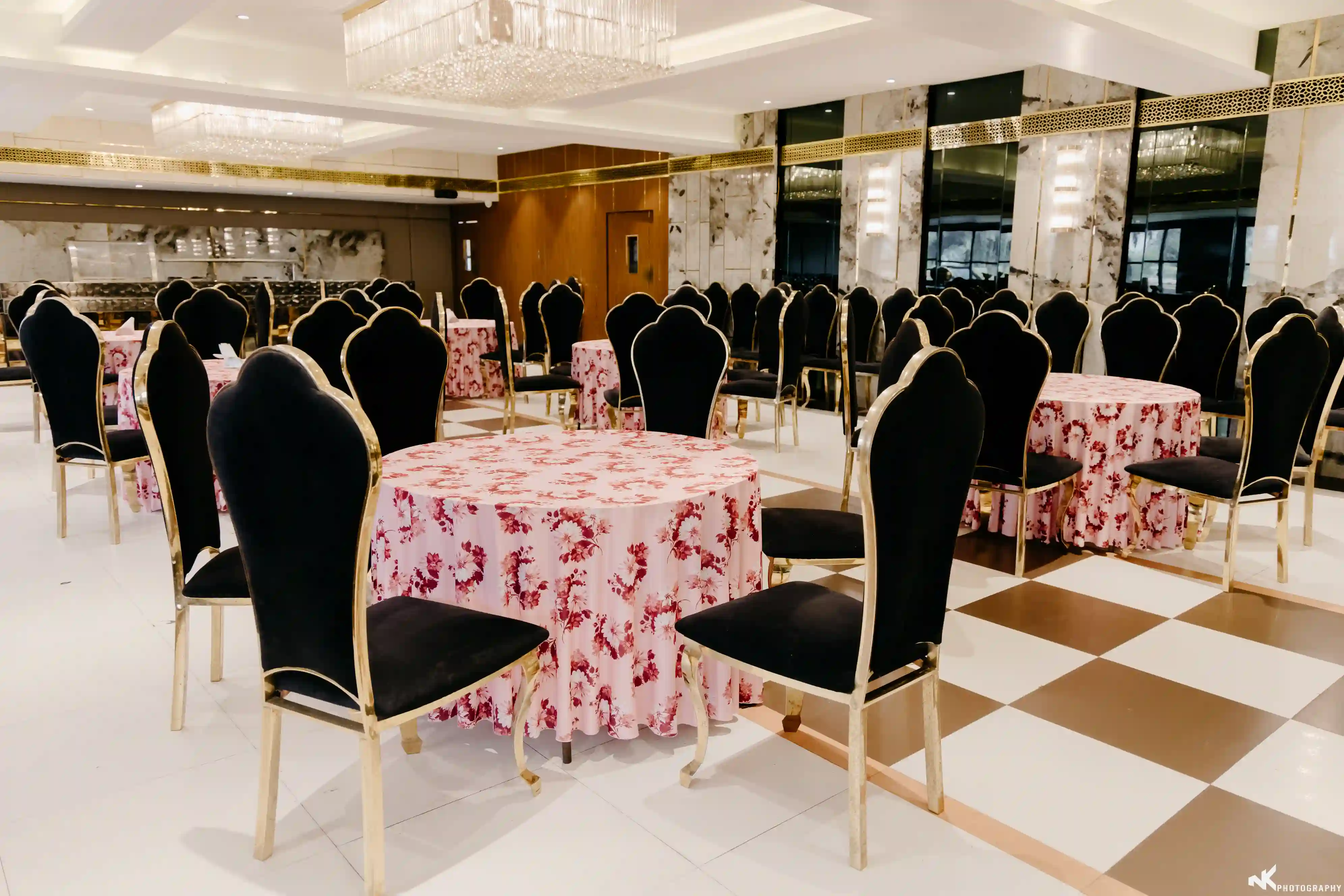 Signature Event Spaces