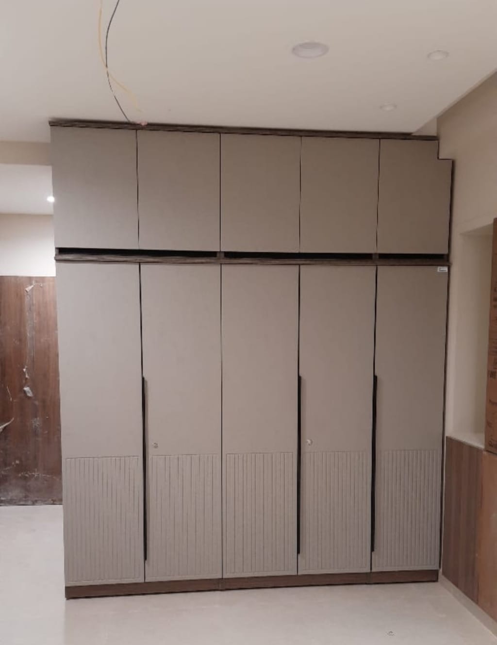 5 Door Wardrobe